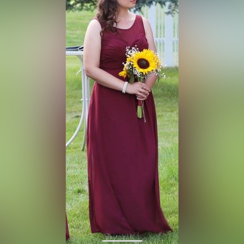 Alfred Angelo Burgundy/Maroon Halter/Round Neck Bridesmaid Dress - Picture 5 of 7